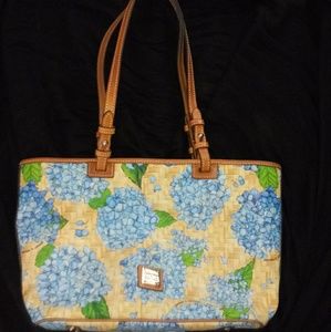 Dooney & Bourke purse